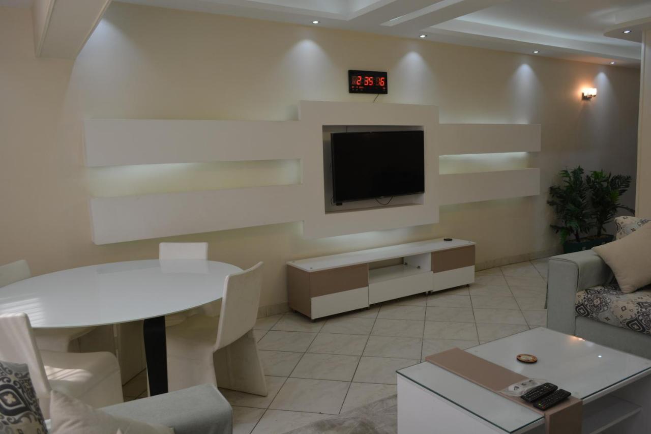 شقه مفروشه 3 غرف امام سيتي ستارز Apartment Кайро Екстериор снимка