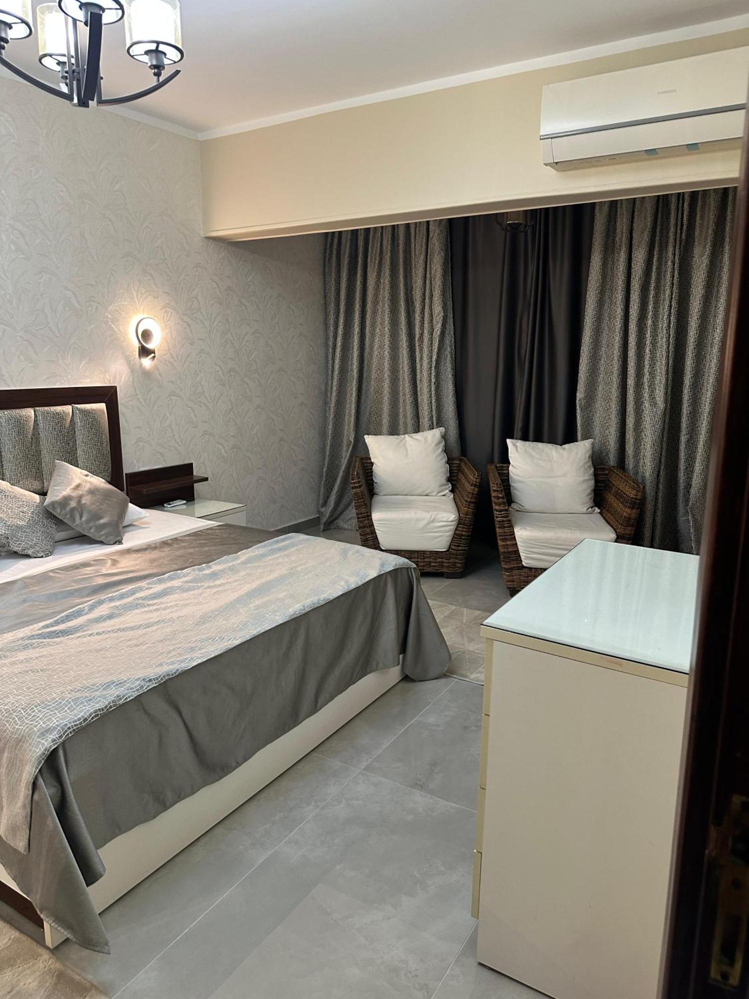 شقه مفروشه 3 غرف امام سيتي ستارز Apartment Кайро Екстериор снимка