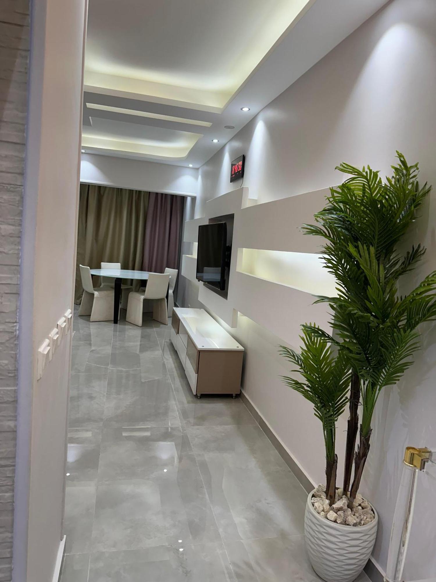 شقه مفروشه 3 غرف امام سيتي ستارز Apartment Кайро Екстериор снимка
