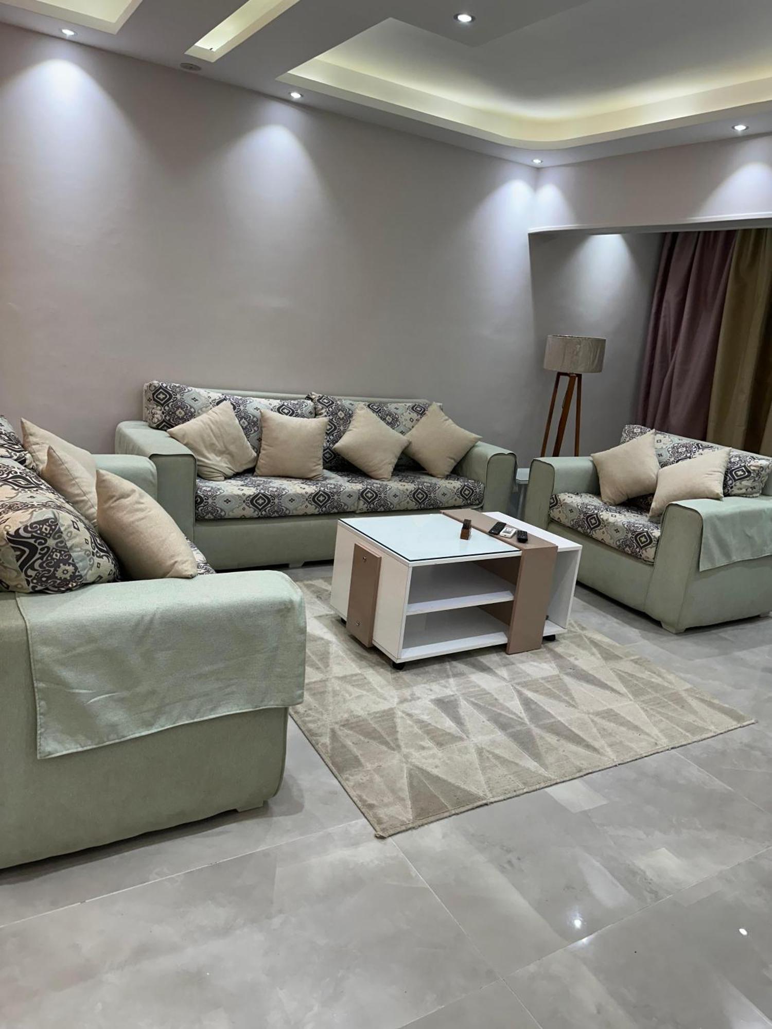 شقه مفروشه 3 غرف امام سيتي ستارز Apartment Кайро Екстериор снимка