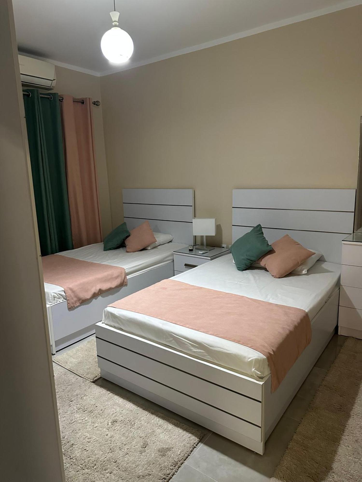 شقه مفروشه 3 غرف امام سيتي ستارز Apartment Кайро Екстериор снимка